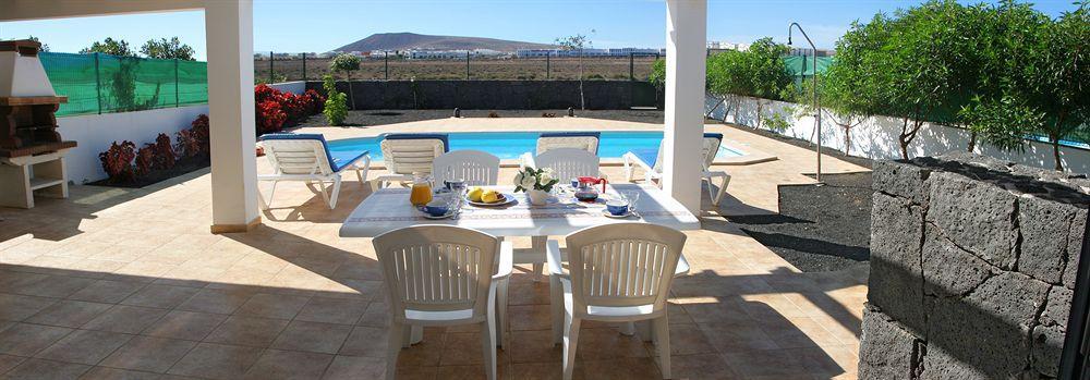 Sun Grove Villas & Spa Playa Blanca Dış mekan fotoğraf